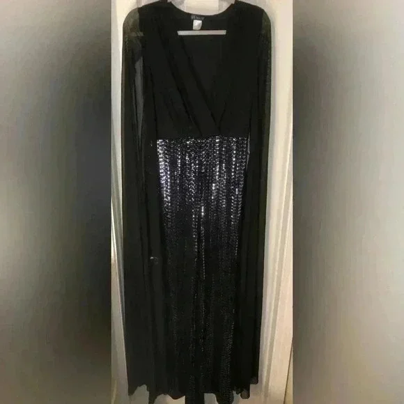 VENUS🖤🪩Black Jumpsuit with Sequin bottom 🪩🖤 size Large NWOT - Picture 4 of 13